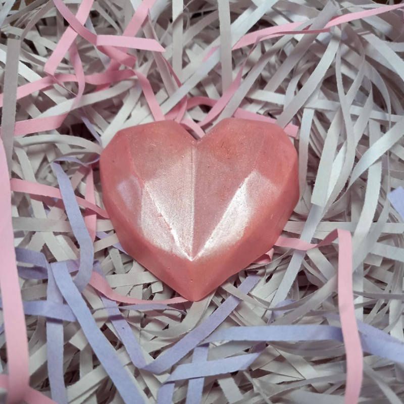 სუვენირების საპონი “გული”